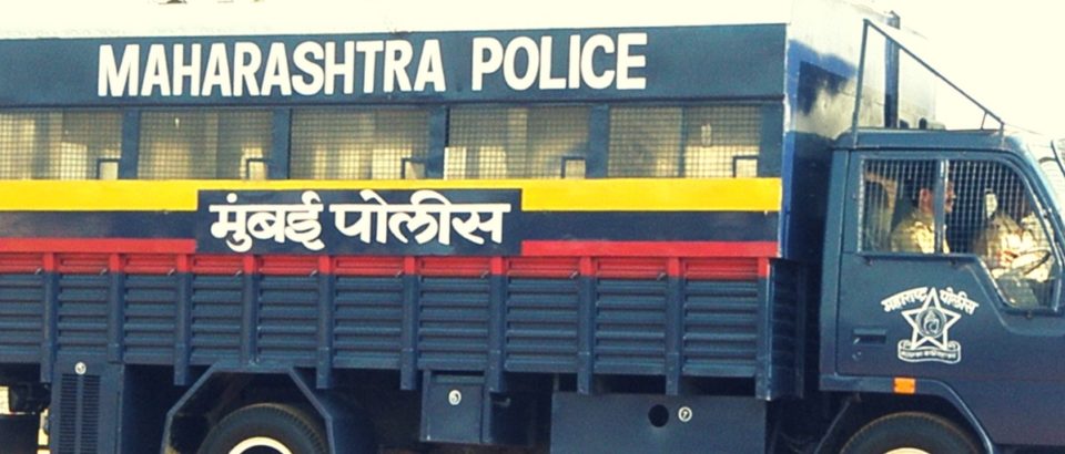 Mumbai_Police_Van