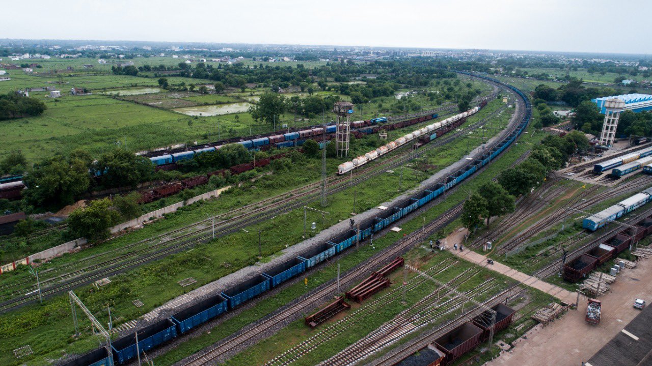 Indian Railways Runs Record Breaking 2.8 Km Long Goods Train ‘SheshNaag