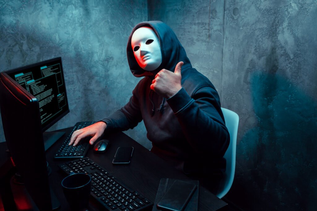 Criminal Active Online Anonymously