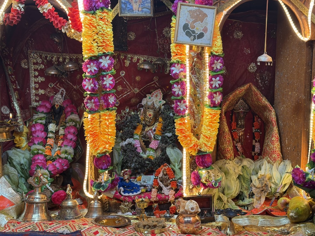 The deities inside, garlanded